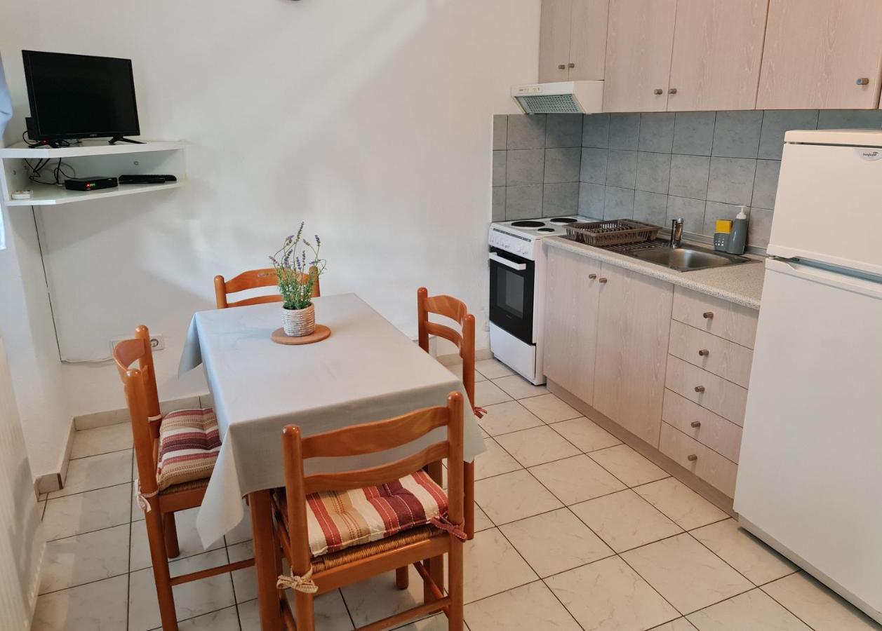 Apartments 4 You Паліурі Номер фото